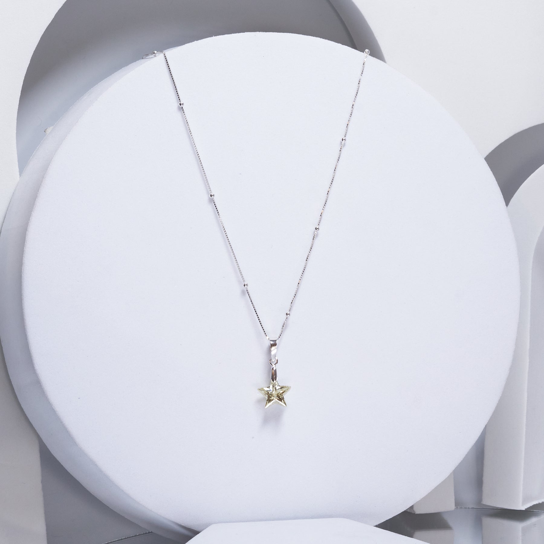 Collar estrella zircón plata 950